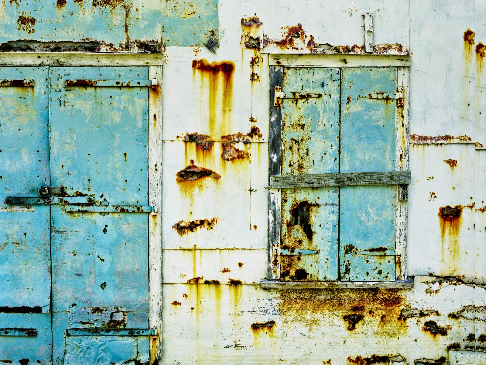 19366 doors and windows, caribbean, rust,, .jpg