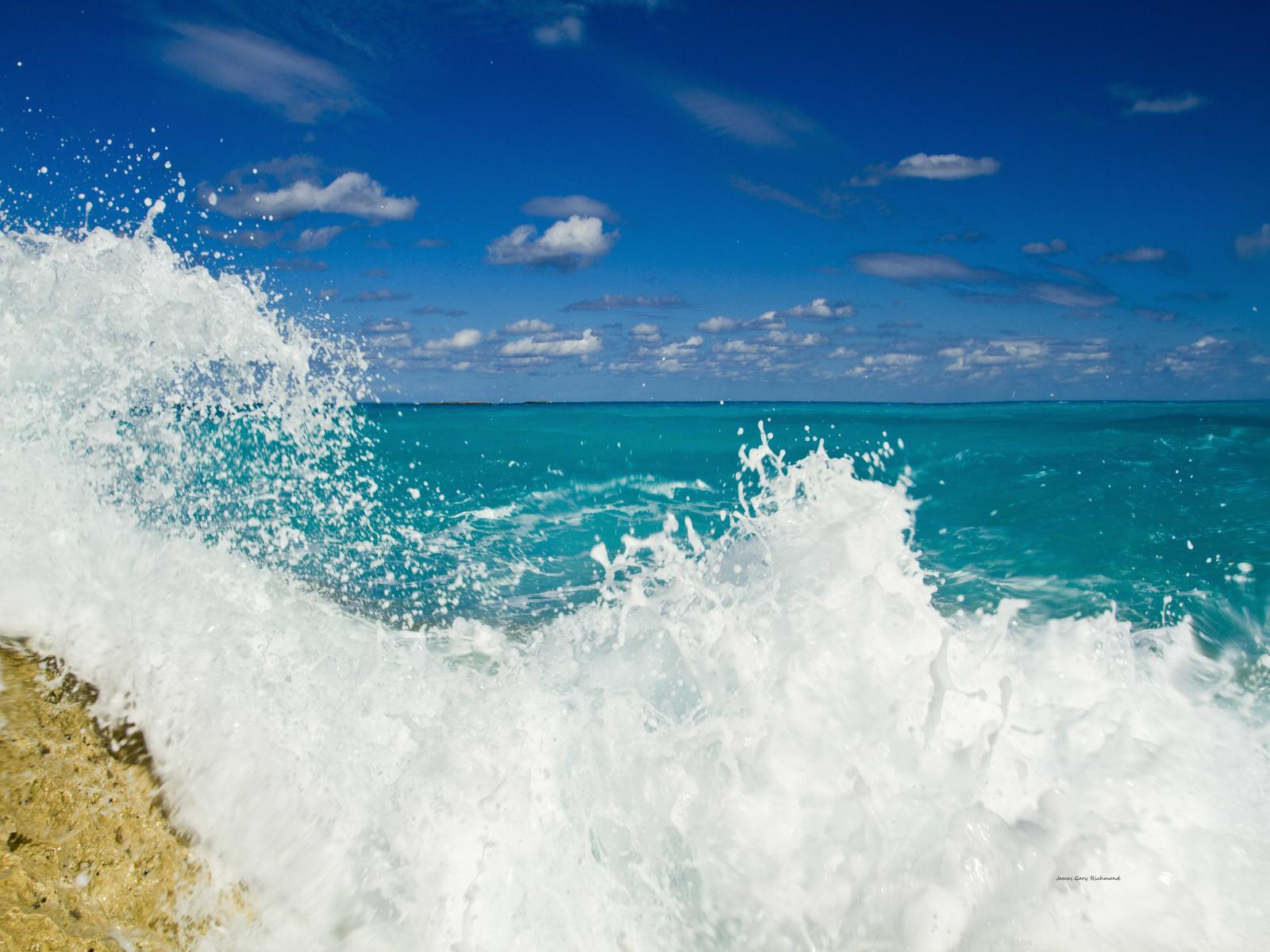 40209 seascape, surf, crashing waves, bahamas ,, .jpg