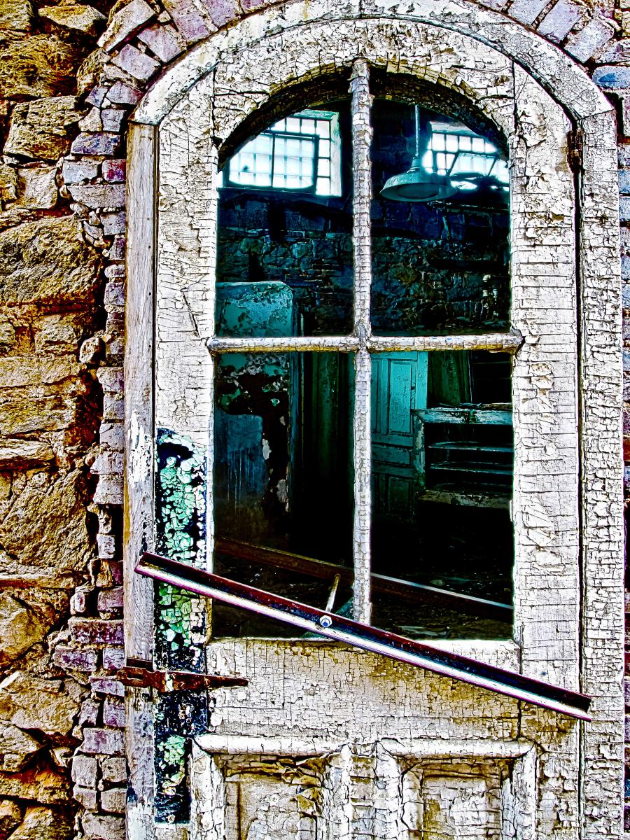 42041 architecture, abandoned, eastern state penitentiary, door,,.jpg