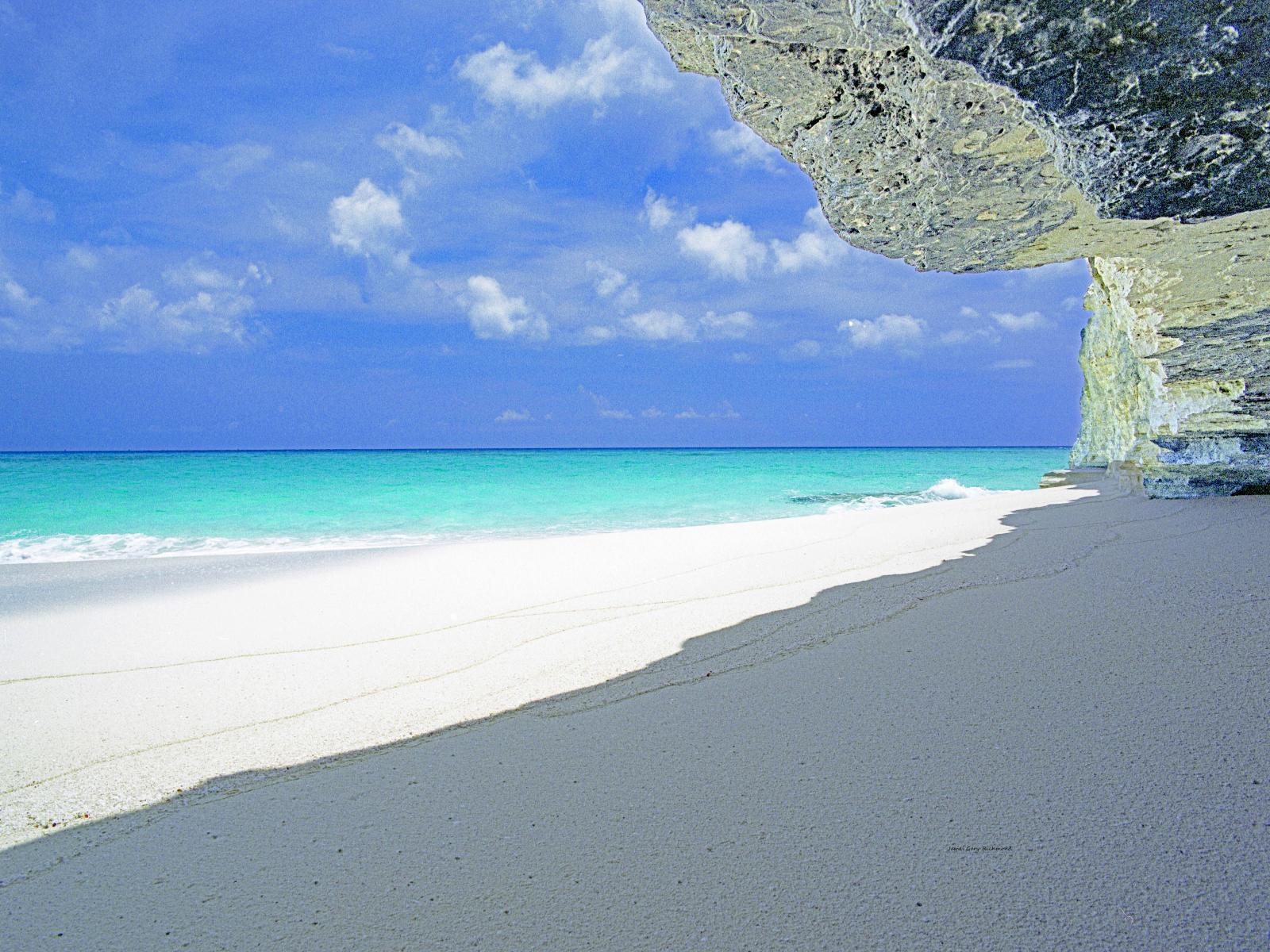 60977  seascape, surf, cave, bahamas, caribbean, tropical,, .jpg