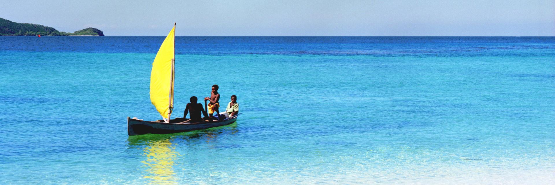 05246p seascape, caribbean, islands, boat, kids,,.jpg