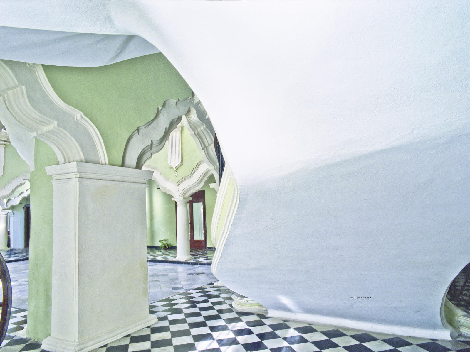 17452 architecture, courtyards, sweeping staircase, .jpg