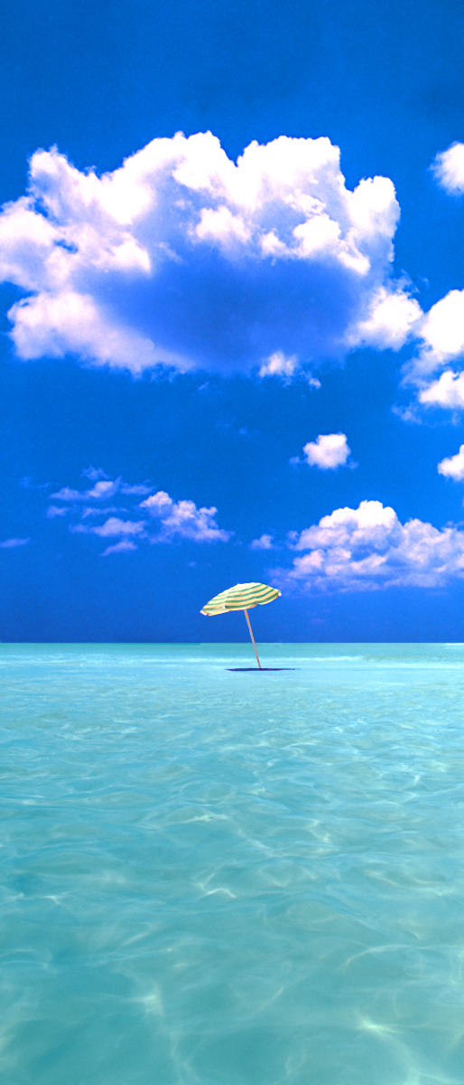 21562p  seascape, beach umbrella .jpg