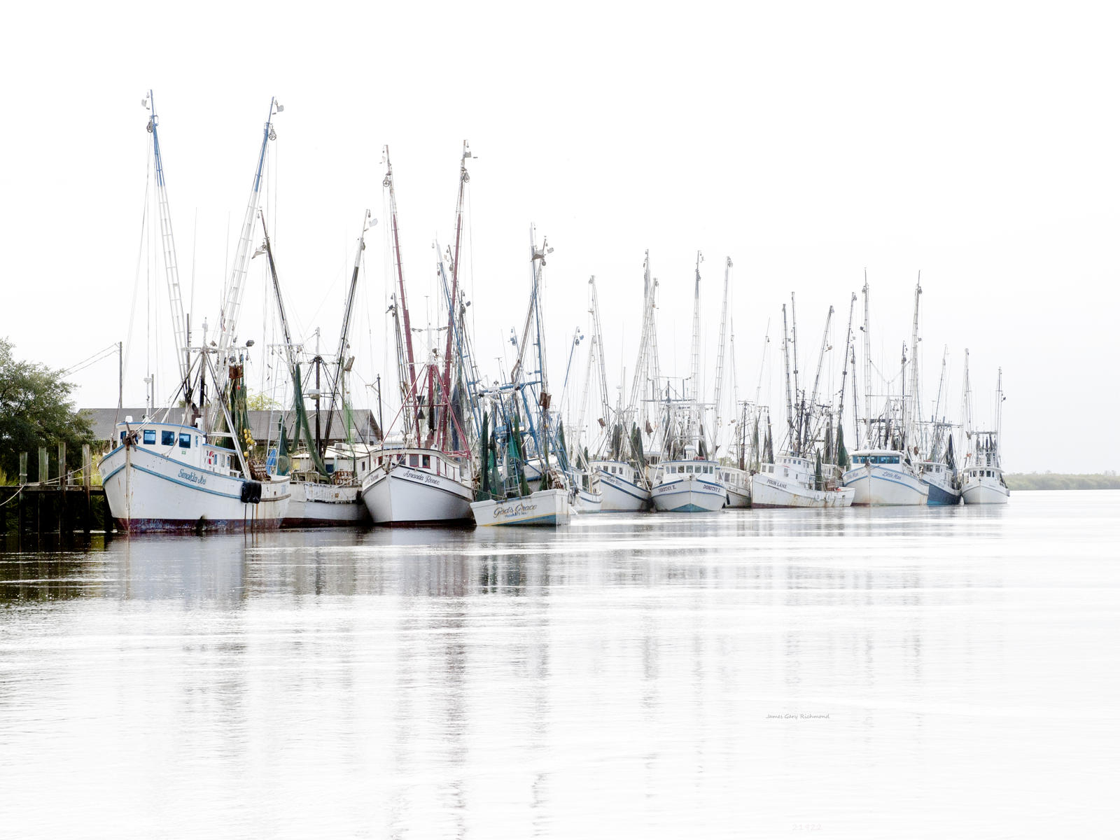 21922 seascape, fishing village, shrimp boats, .jpg