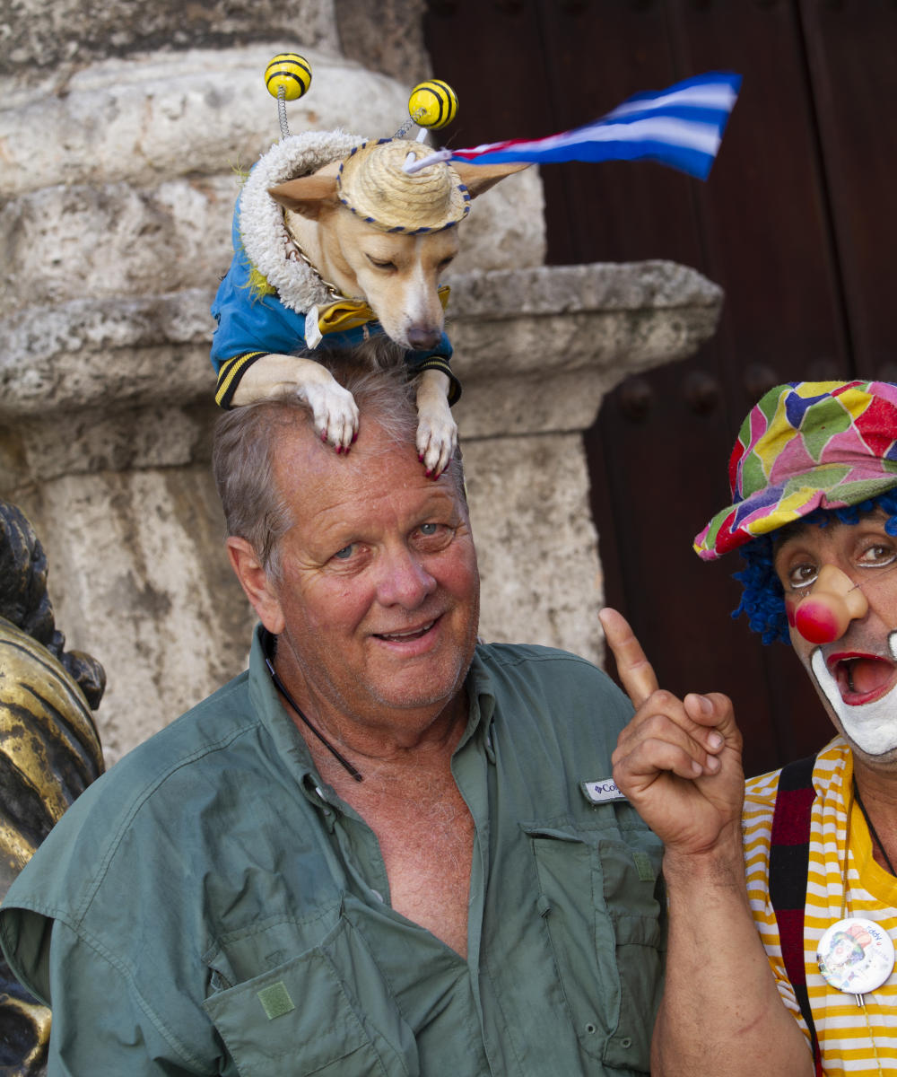 47846 lifestyles, havana streets me and the clown and dog .jpg