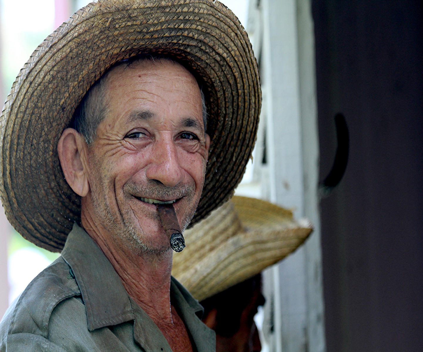 49552 lifestyles, cuban friends .jpg