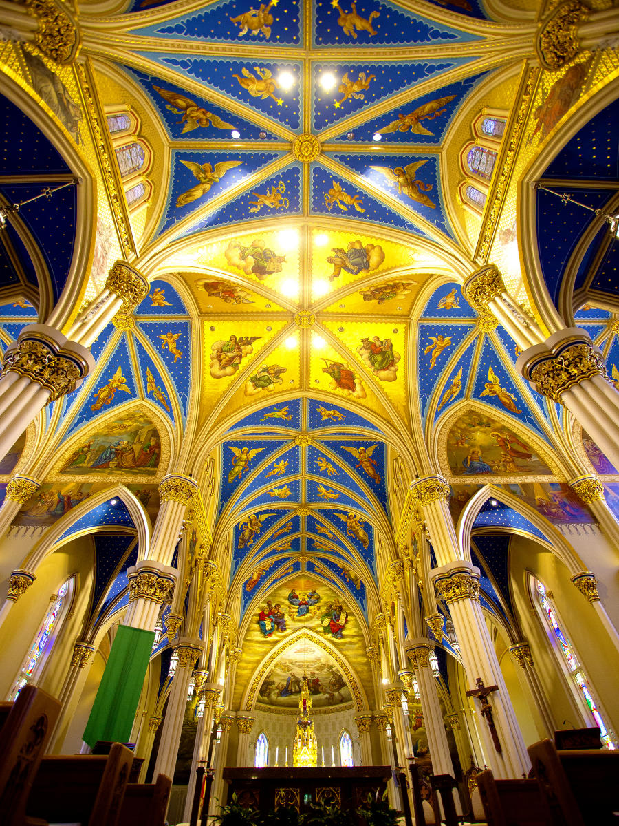 67404 architecture, notre dame basilica .jpg